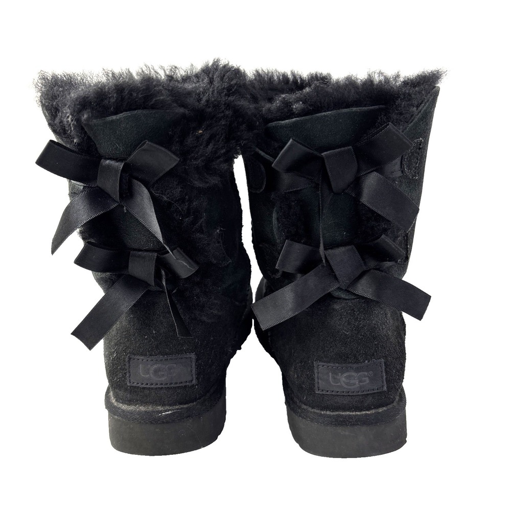 UGG Women's Black Bailey Bow II Boots Fixed Satin Bow Suede Sheepskin Classic
